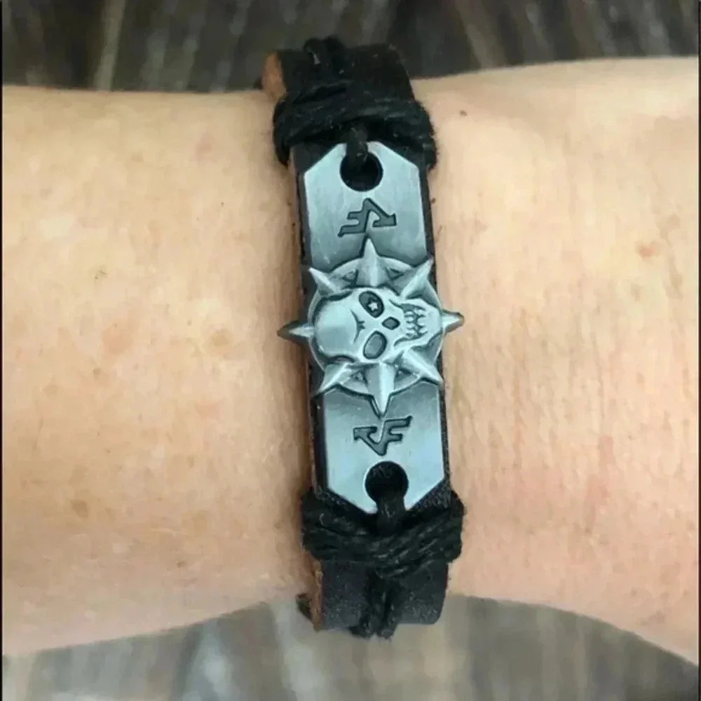 Pewter Skulls Compass Leather & Hemp Adjustable Bracelet G NWT